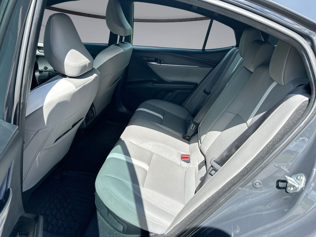 Thumbnail: 2025 Toyota Camry - 30