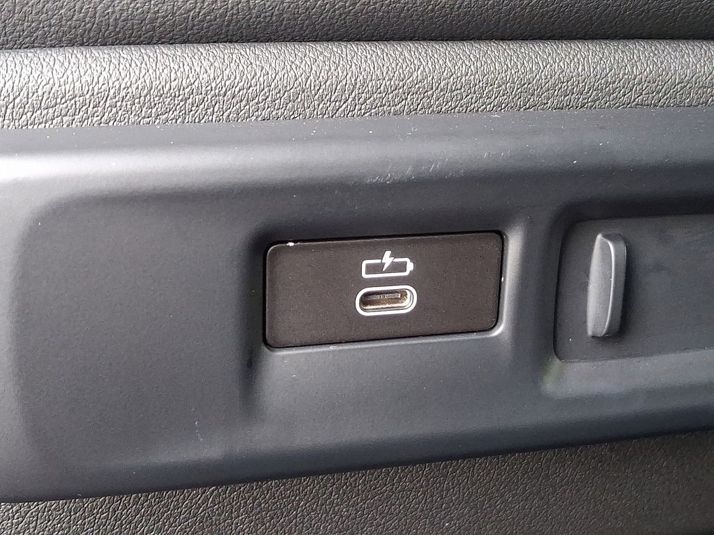 2021 BMW X5 xDrive40i 11