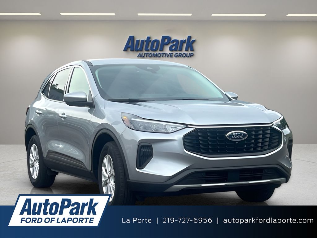Iconic Silver Metallic 2023 Ford Escape Active AWD SUV / Crossover All-Wheel Drive 8-Speed Automatic