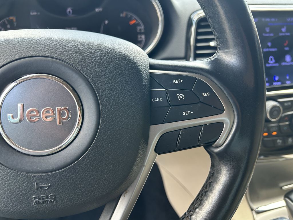 2021 Jeep Grand Cherokee Limited Gray at Mac Haik CDJR North Houston
