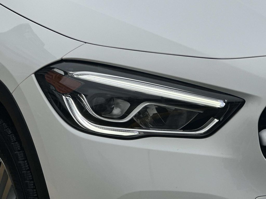 Thumbnail: 2022 Mercedes-Benz GLA - 5