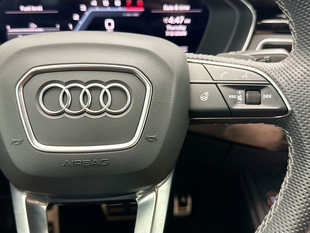 Thumbnail: 2022 Audi S5 - 12