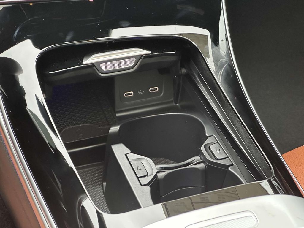 2025 Mercedes-Benz C-Class C 300 20