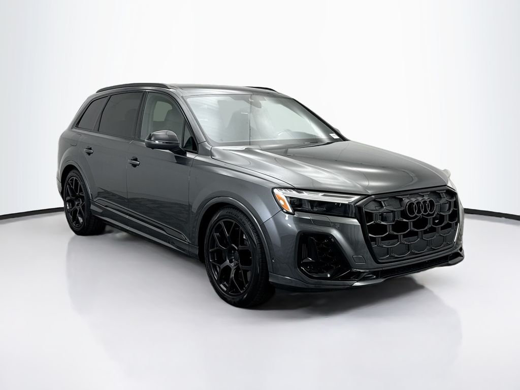 Thumbnail: 2026 Audi SQ7 - 3