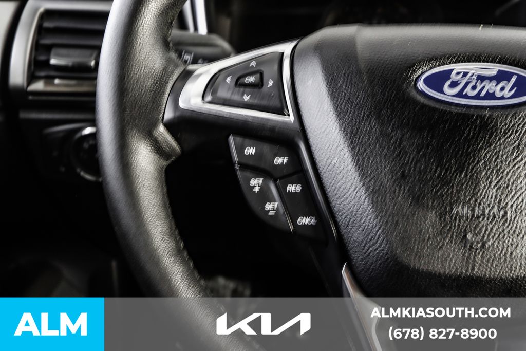 2020 Ford Fusion SEL photo 21