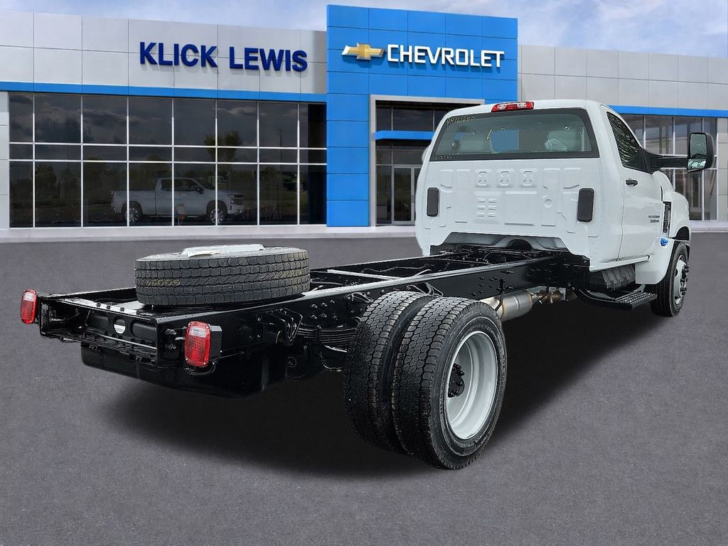 2023 Chevrolet Silverado 4500HD Work Truck - 4