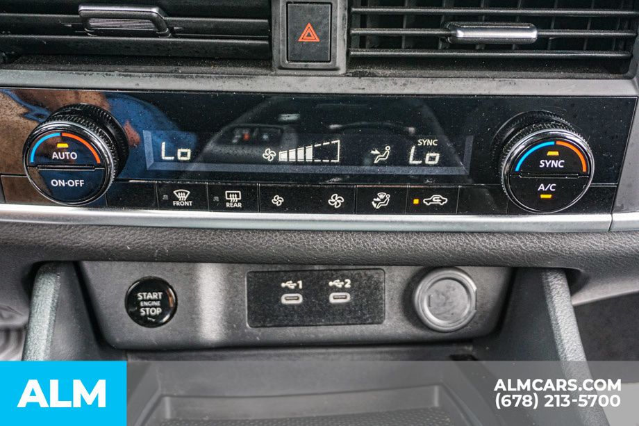 Used 2025 Gray Nissan SV image 39