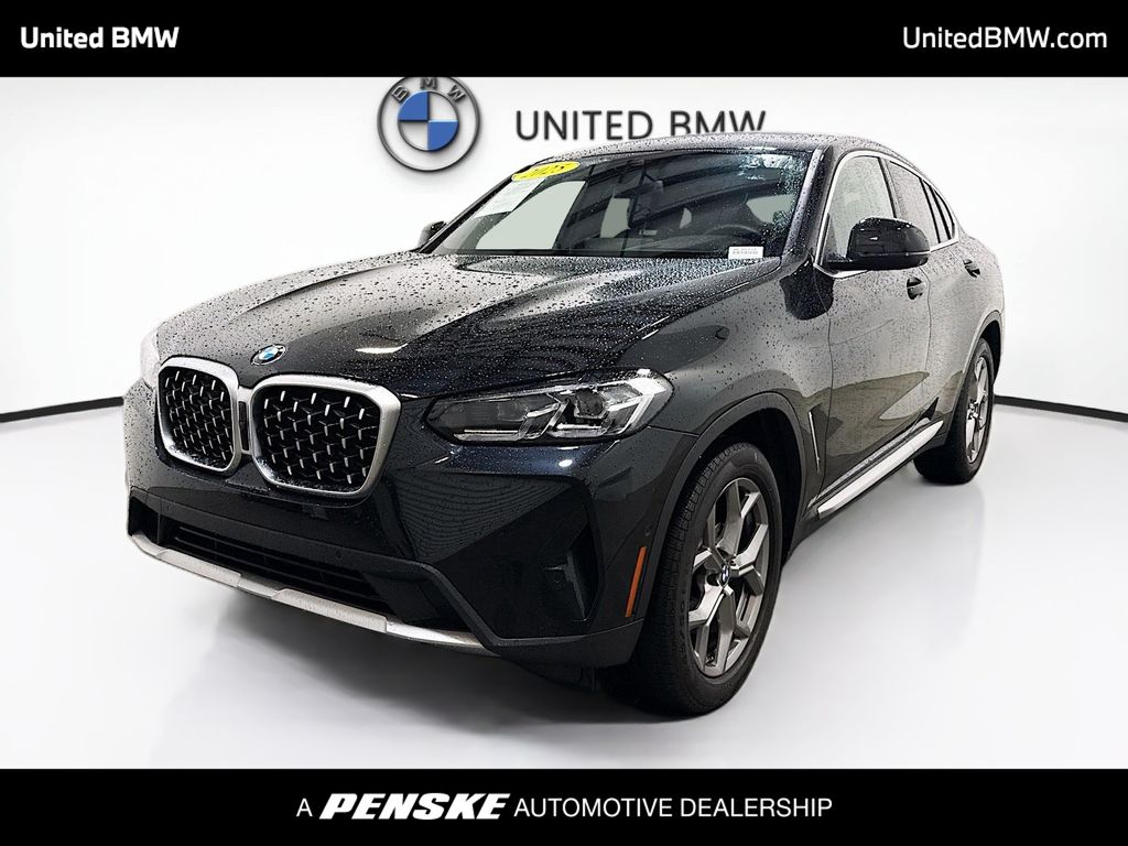 Thumbnail: 2025 BMW X4 - 1