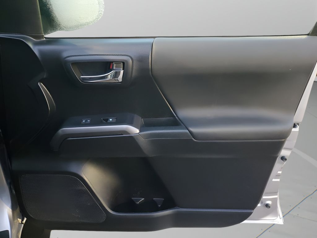 Used Car 2021 Toyota Tacoma  Trd Sport For Sale Under $30,000 In Austin, Texas