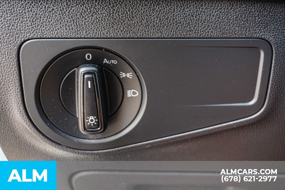2019 Volkswagen Tiguan S photo 44