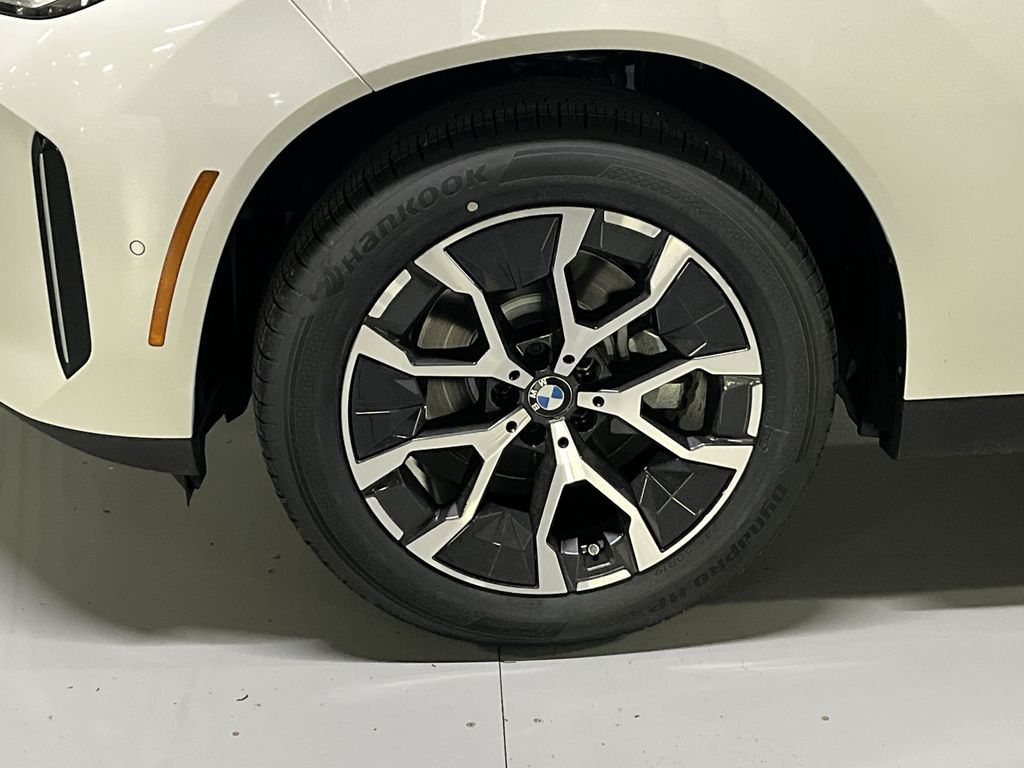 Thumbnail: 2026 BMW X3 - 10