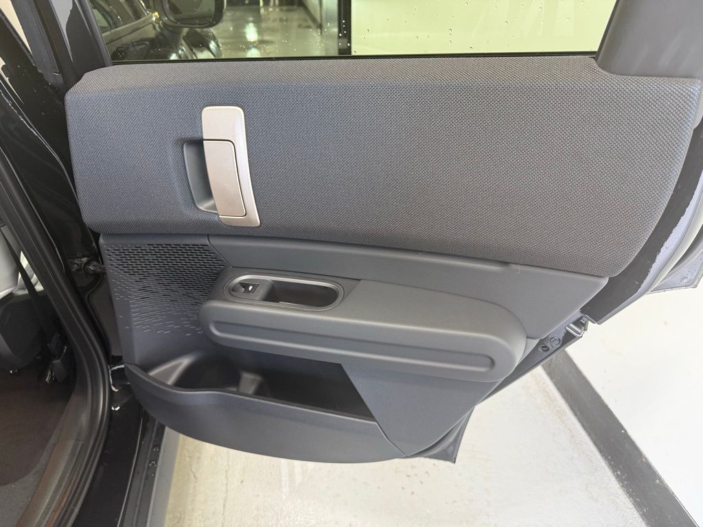 Thumbnail: 2025 MINI Cooper Countryman - 23