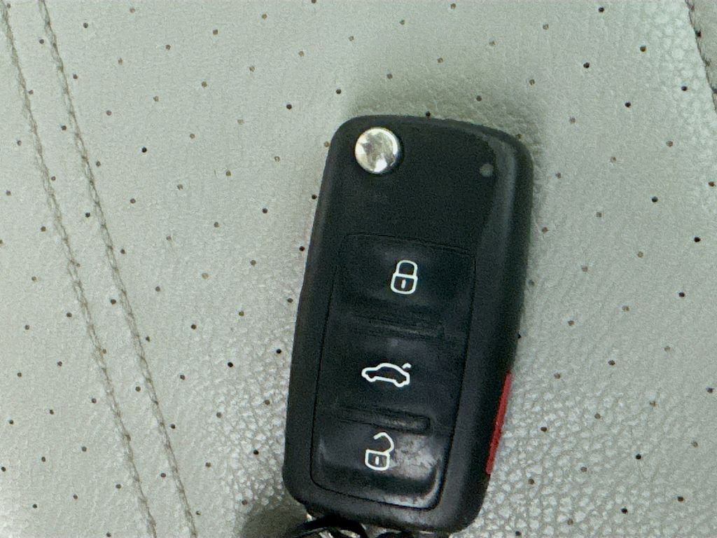 Used Car 2015 Volkswagen Passat  1.8t Limited Edition For Sale Under $10,000 In Austin, Texas