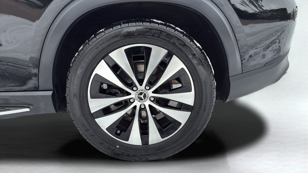 used 2024 Mercedes-Benz GLE car, priced at $43,950