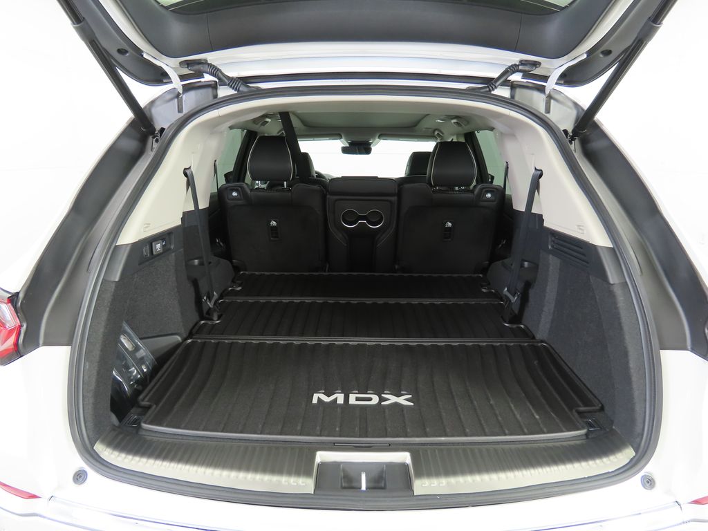 2025 Acura MDX Advance 30