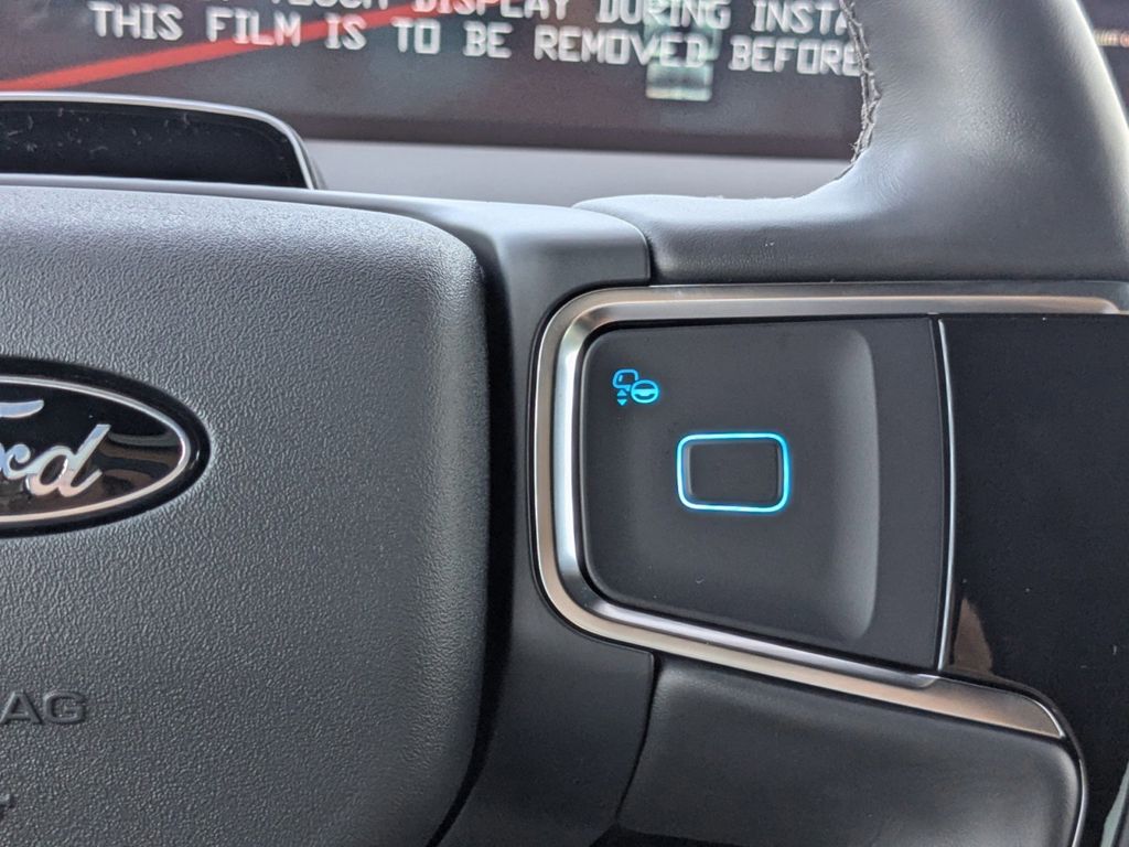 2025 Ford Expedition Platinum MAX