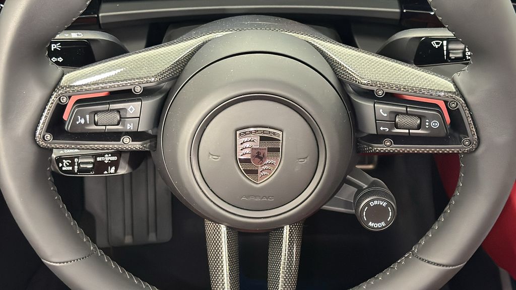 Thumbnail: 2025 Porsche Macan - 19