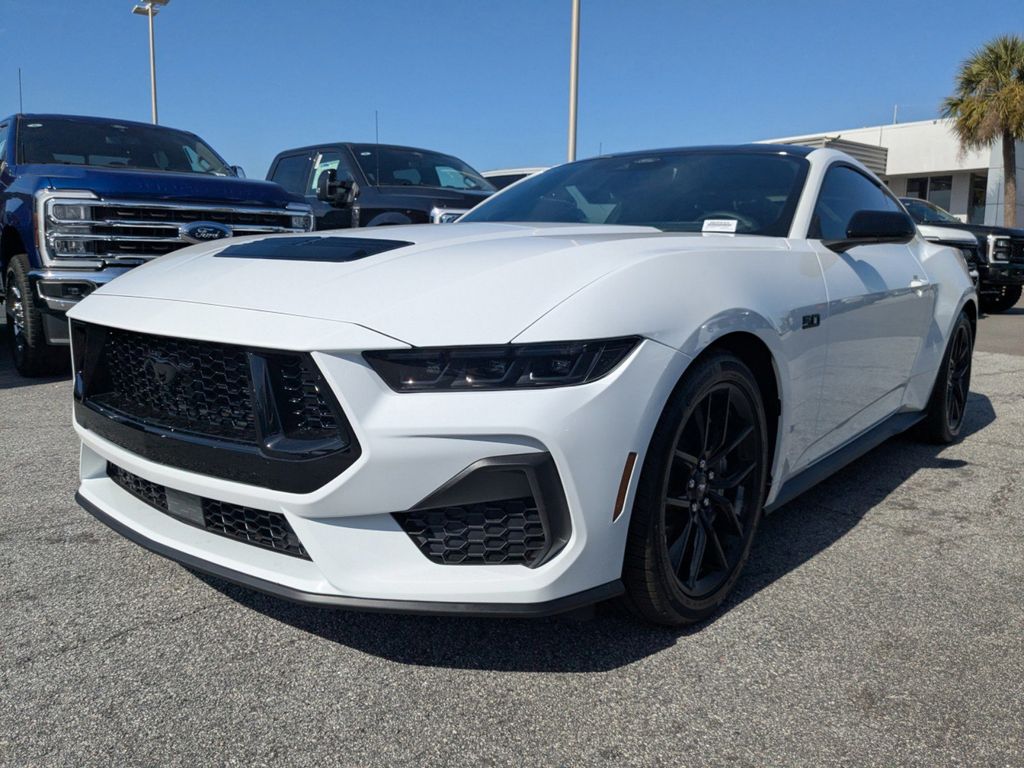 2025 Ford Mustang GT Premium Fastback