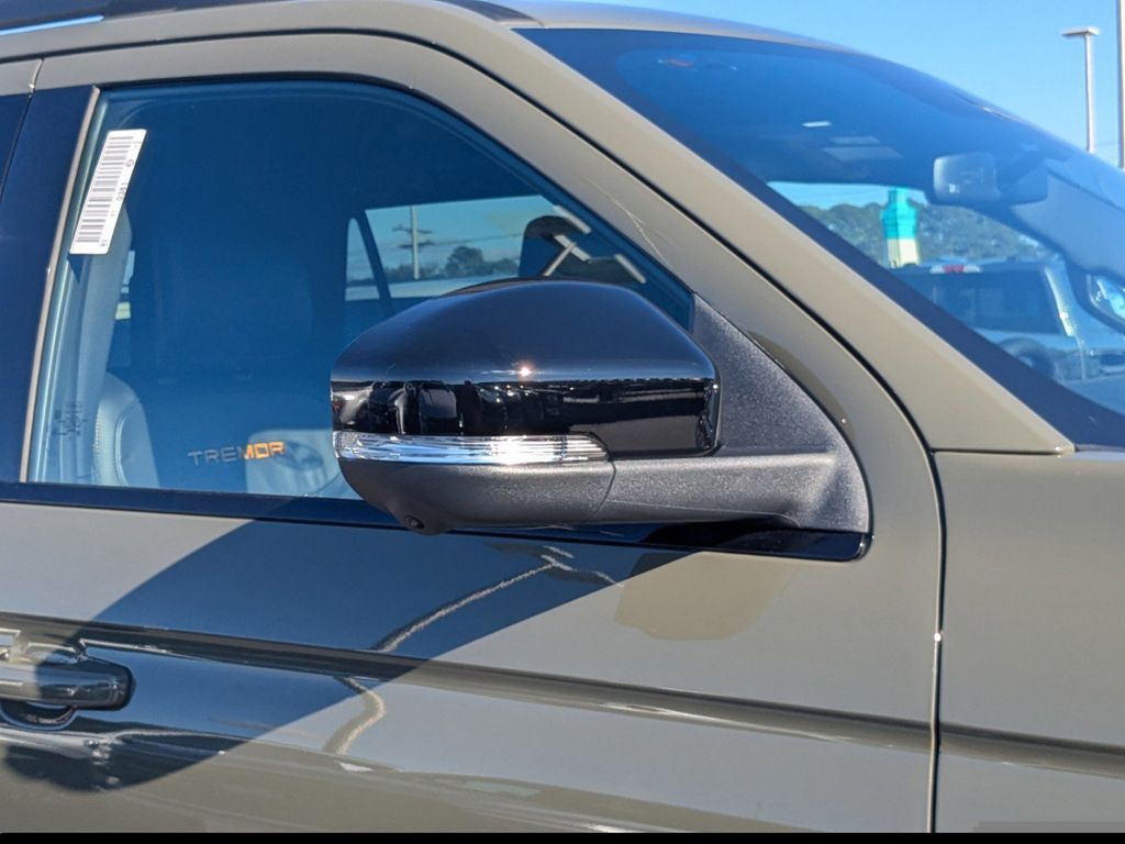 2025 Ford Expedition Tremor