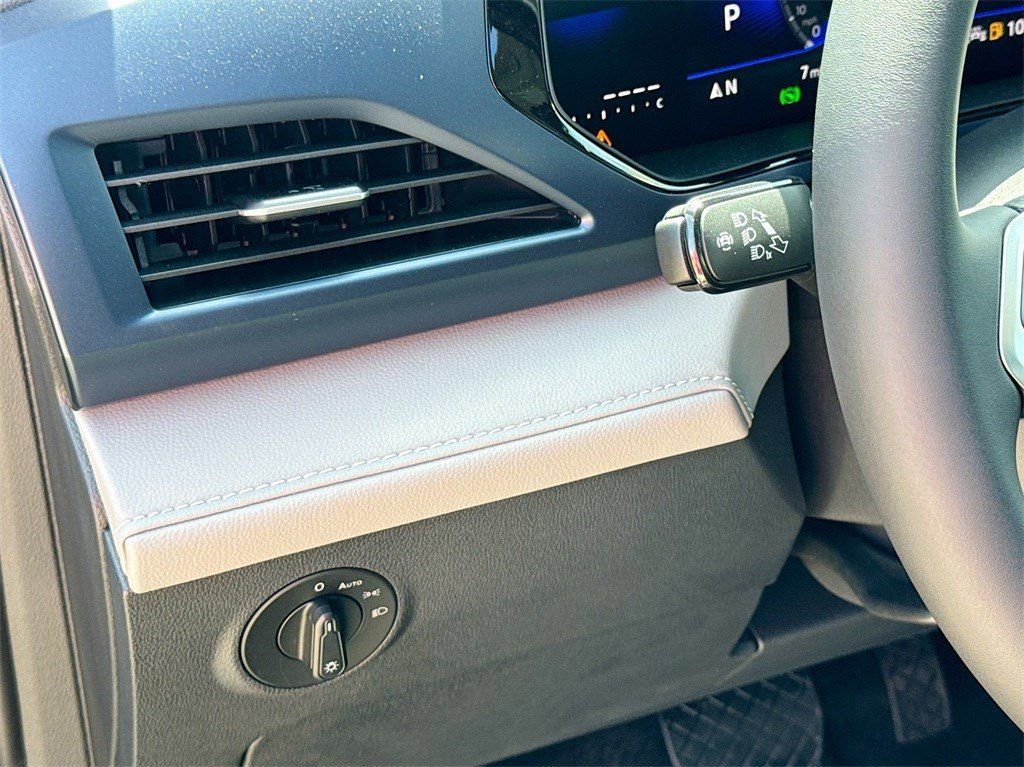 New 2024 Gray Volkswagen 1.5T SE image 10