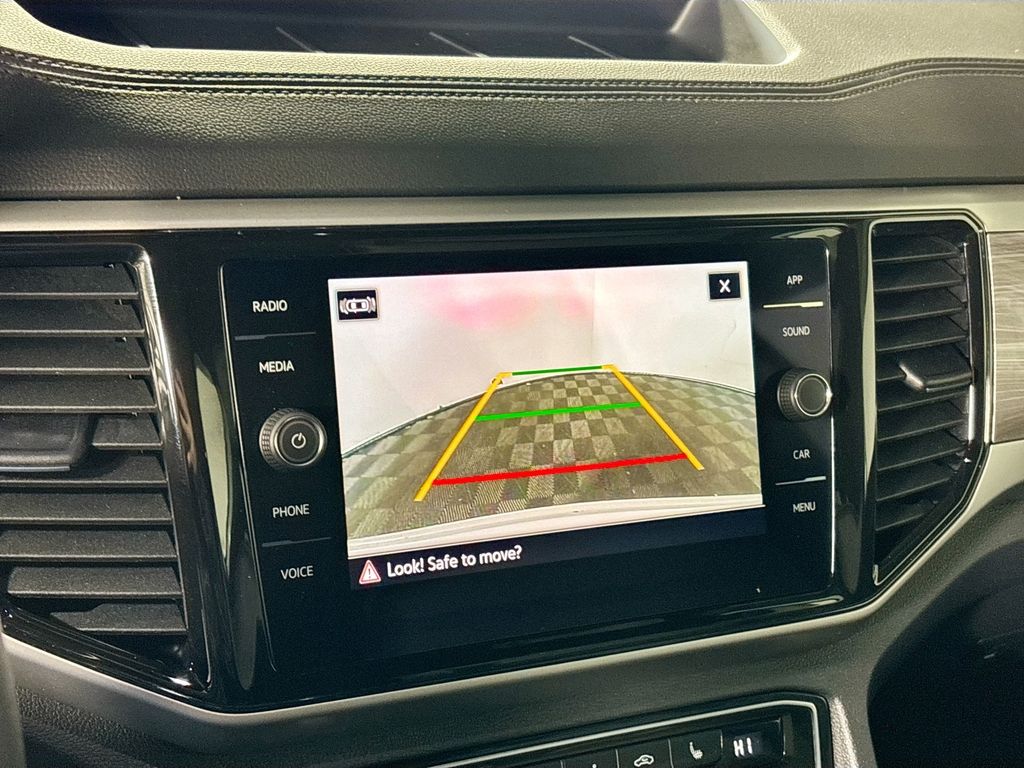 2023 Volkswagen Atlas Cross Sport 3.6L V6 SE w/Technology