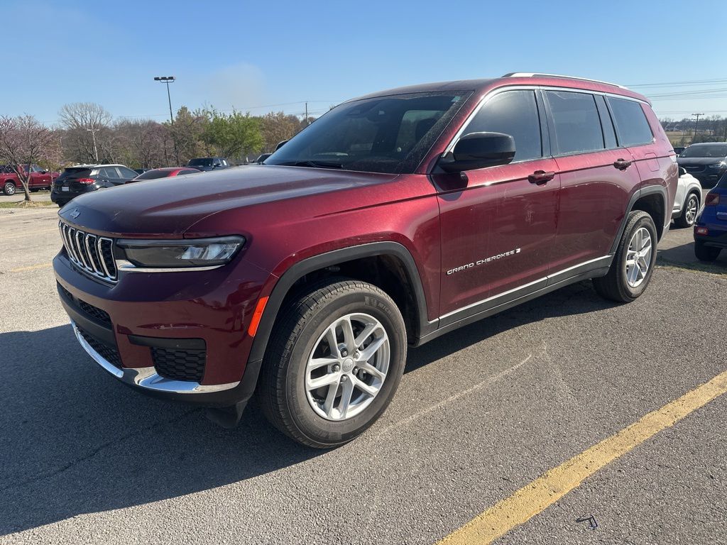 2024 Jeep Grand Cherokee L Laredo 4WD