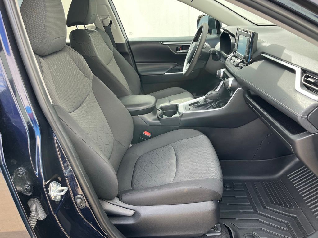 Used Car 2021 Toyota Rav4  Xle For Sale Under $30,000 In Georgetown, Texas