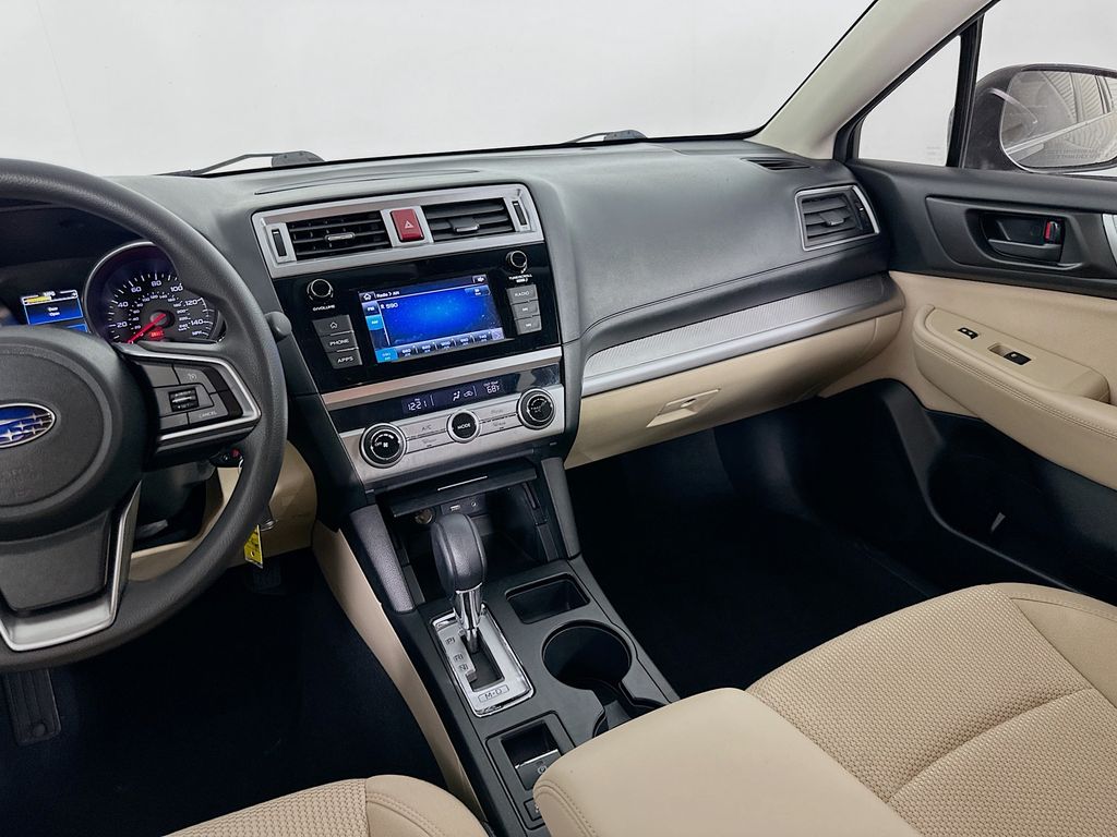 2018 Subaru Outback 2.5i 22