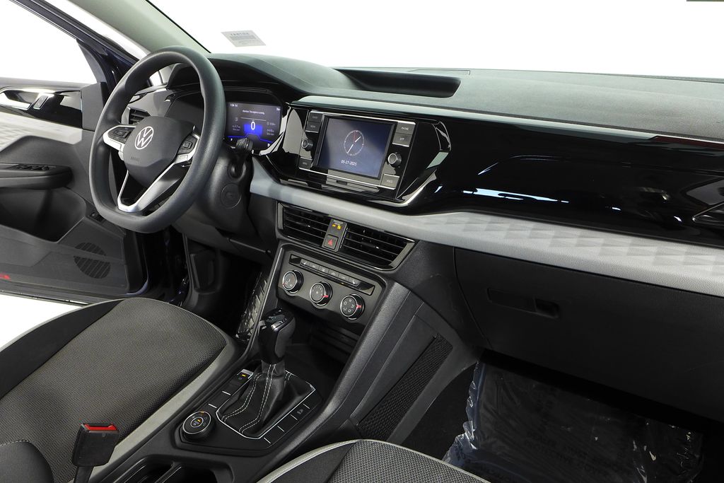 2022 Volkswagen Taos S 13