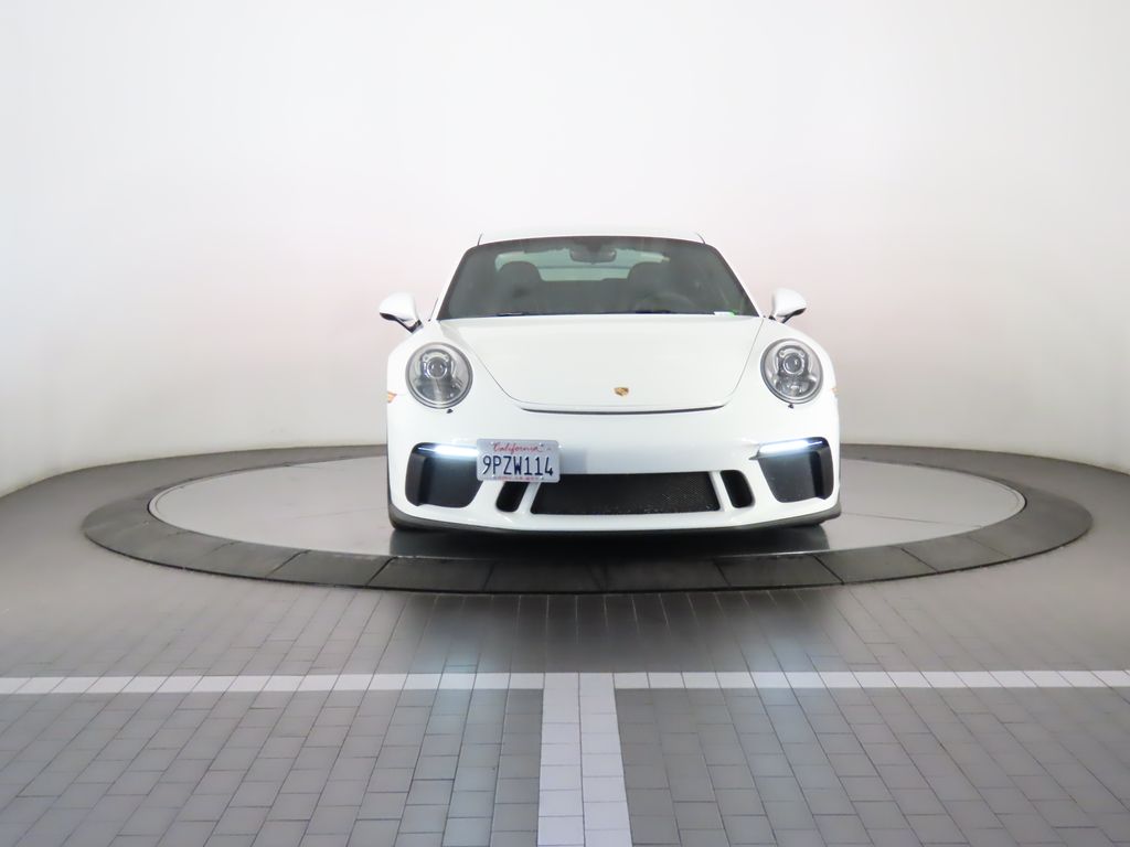 Thumbnail: 2018 Porsche 911 - 10