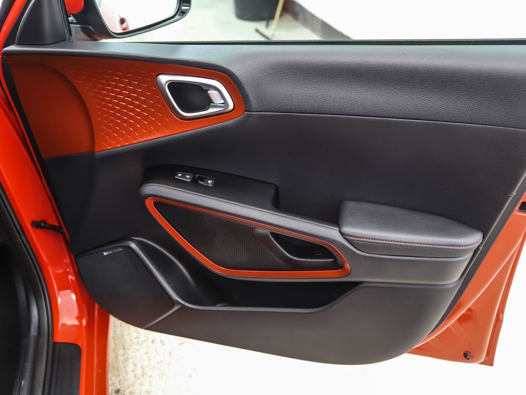 Thumbnail: 2022 Kia Soul - 28