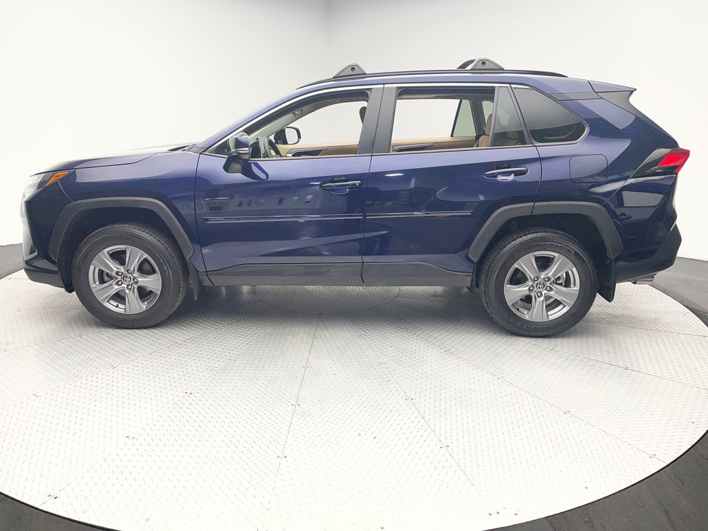 Thumbnail: 2024 Toyota RAV4 - 8