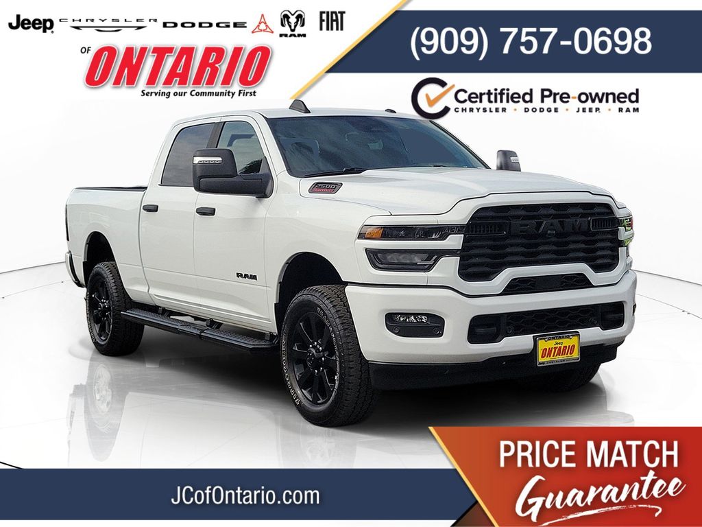 Bright White Clearcoat 2026 RAM 2500 Pickup Truck Four-Wheel Drive 8-Speed Automatic