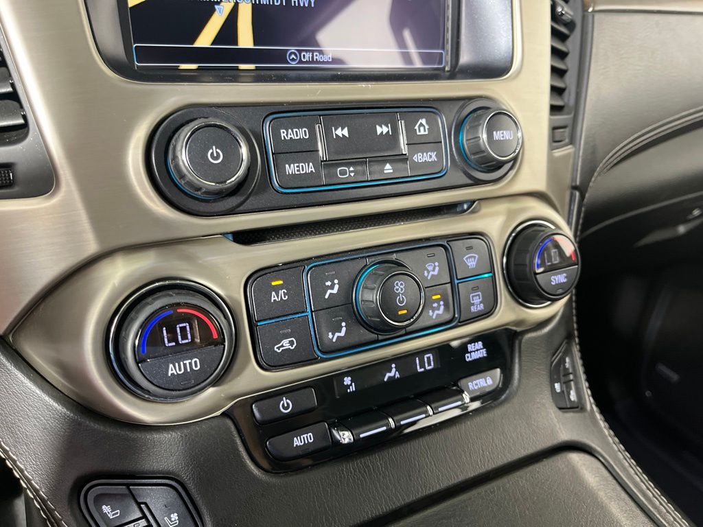 Thumbnail: 2019 GMC Yukon - 32