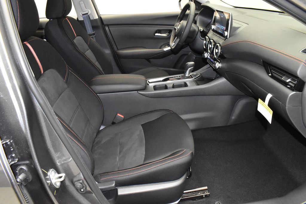 Thumbnail: 2025 Nissan Sentra - 24