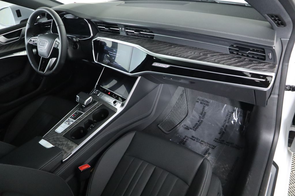 Thumbnail: 2025 Audi A7 - 18