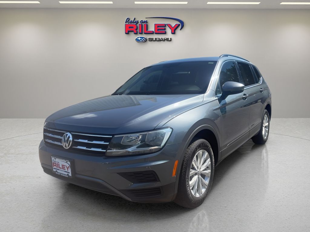 Platinum Gray Metallic 2019 Volkswagen Tiguan SUV / Crossover All-Wheel Drive 8-Speed Automatic