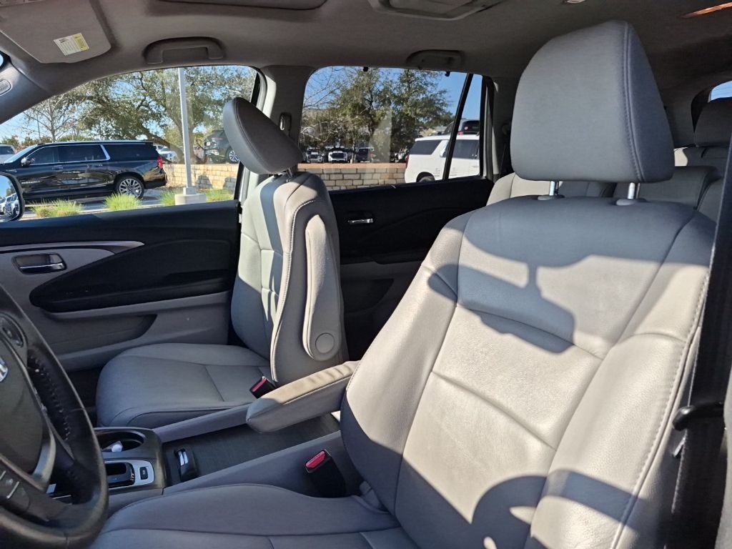 Used Car 2017 Honda Pilot  Ex-l For Sale Under $20,000 In Austin, Texas