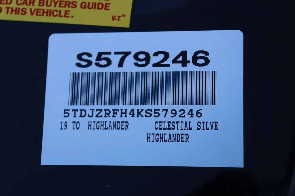 Thumbnail: 2019 Toyota Highlander - 7