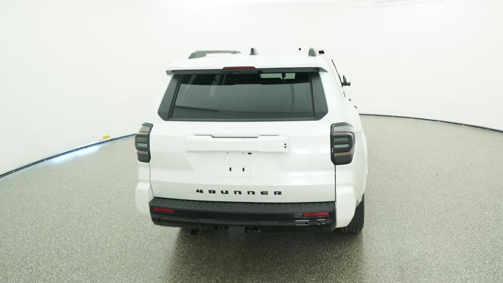Thumbnail: 2025 Toyota 4Runner - 21