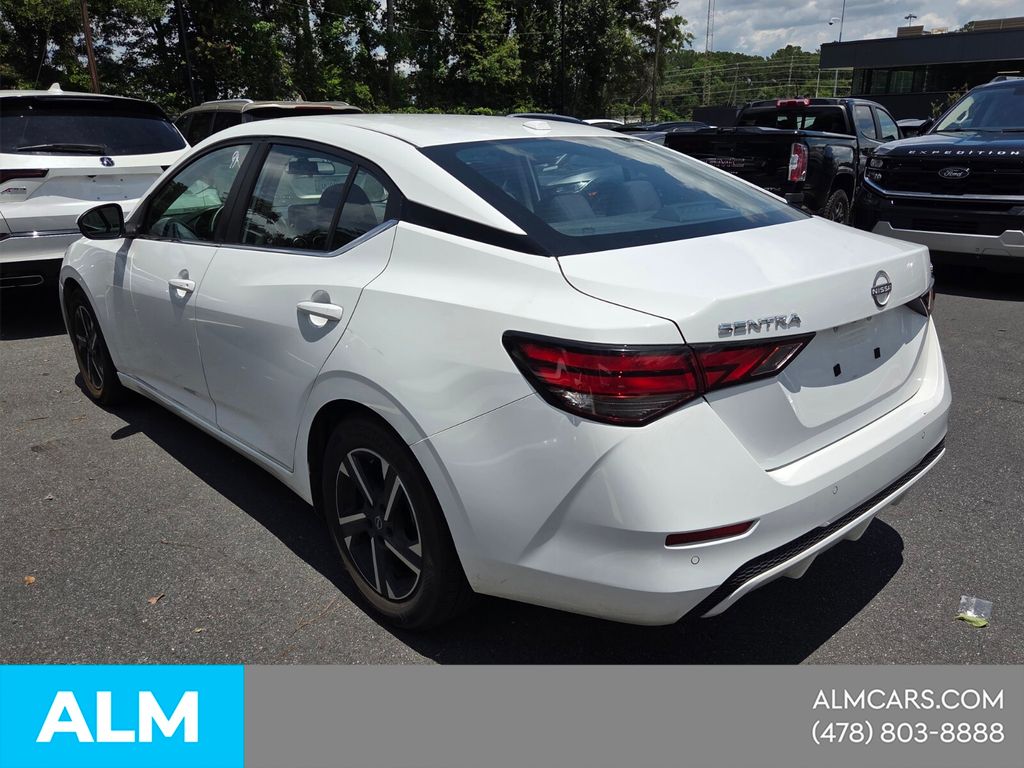 Used 2024 White Nissan SV image 9