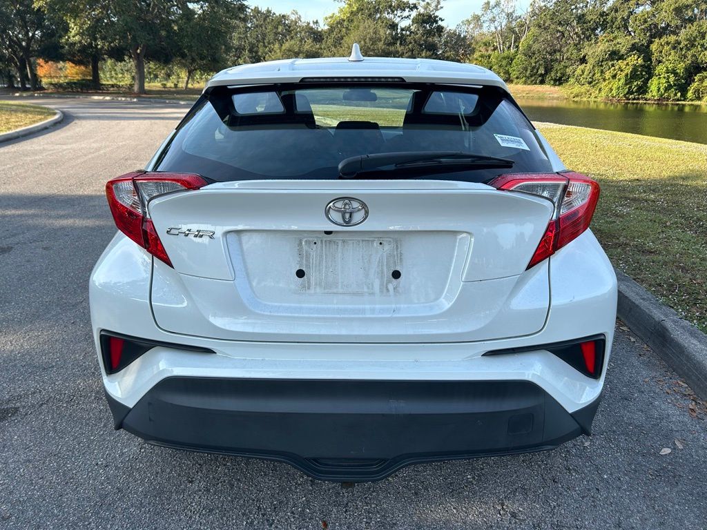 Thumbnail: 2021 Toyota C-HR - 4