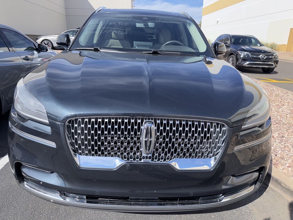 Thumbnail: 2022 Lincoln Aviator - 2