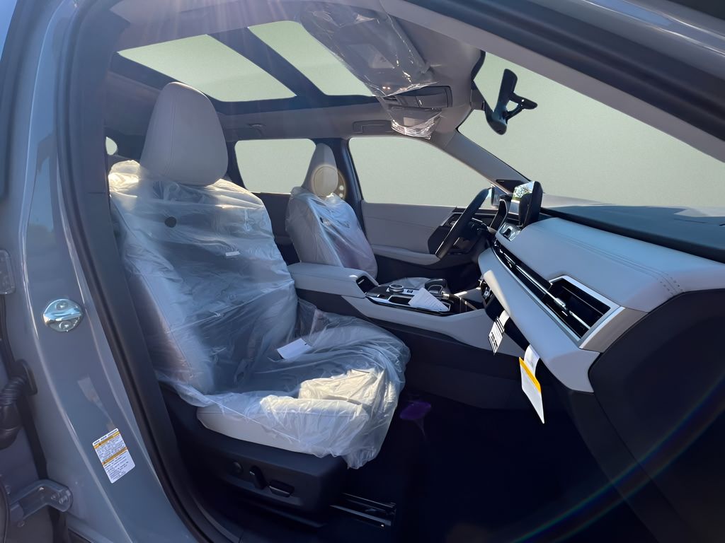New 2026 Mitsubishi Outlander PHEV SUV