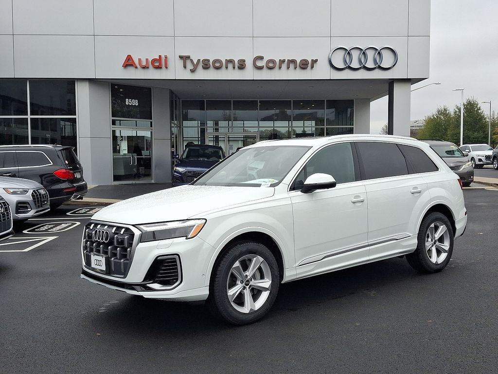 2025 Audi Q7  -
                Vienna, VA