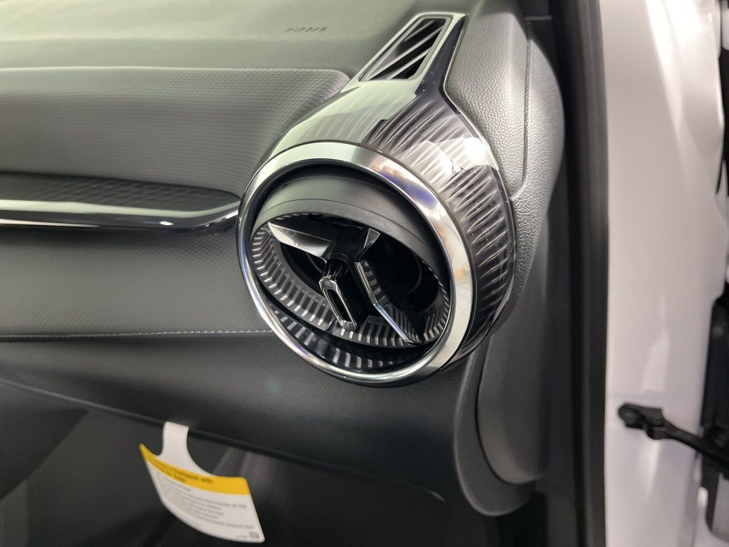Thumbnail: 2026 Chevrolet Equinox - 10