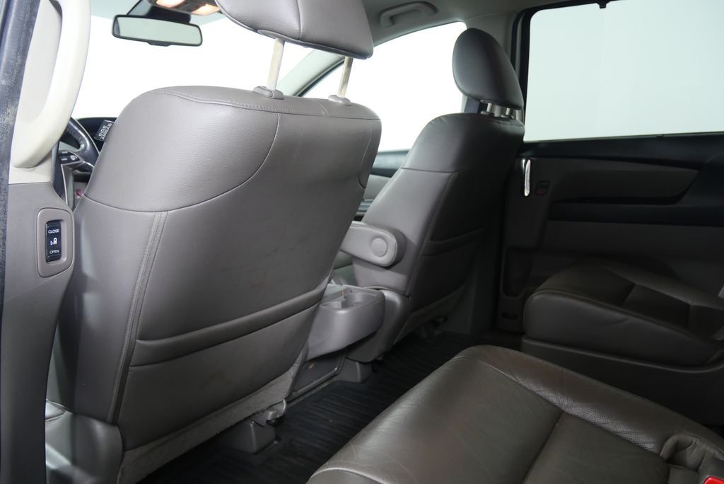 Thumbnail: 2017 Honda Odyssey - 17