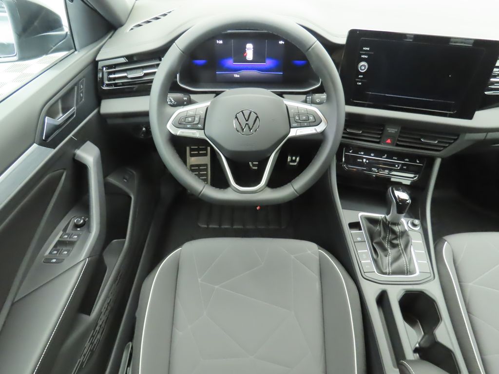 Thumbnail: 2026 Volkswagen Jetta - 10