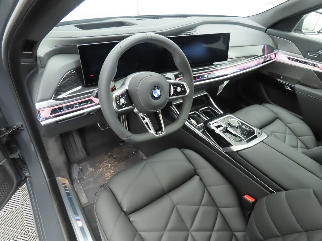 Thumbnail: 2026 BMW 7 Series - 9