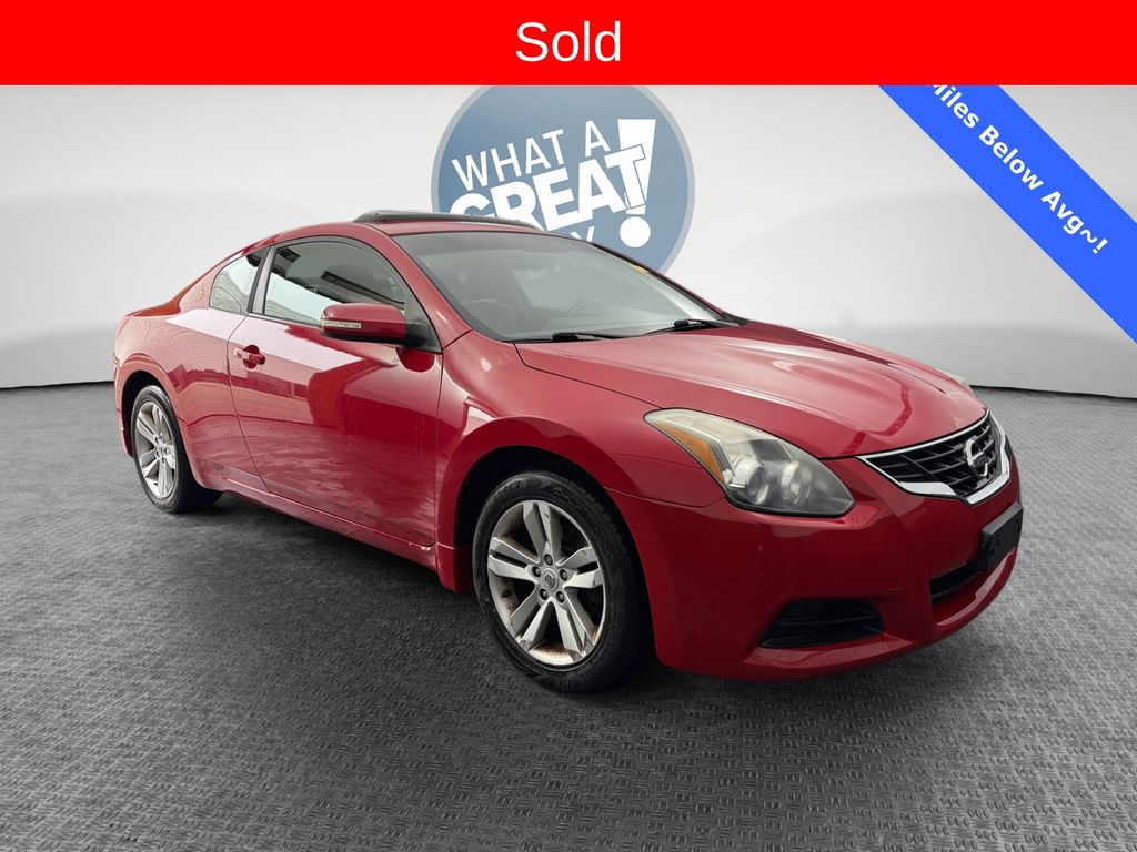 Red Alert Metallic 2010 Nissan Altima Coupe 2.5 S Coupe Front-Wheel Drive Continuously Variable Transmission